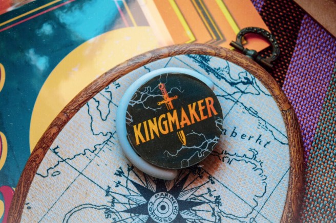 The cruel prince pop socket 